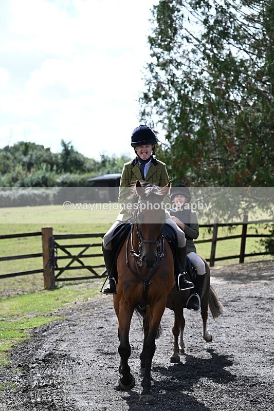 WJ7_7457 - Berks & Bucks at Blandy’s Farm 31-08-25