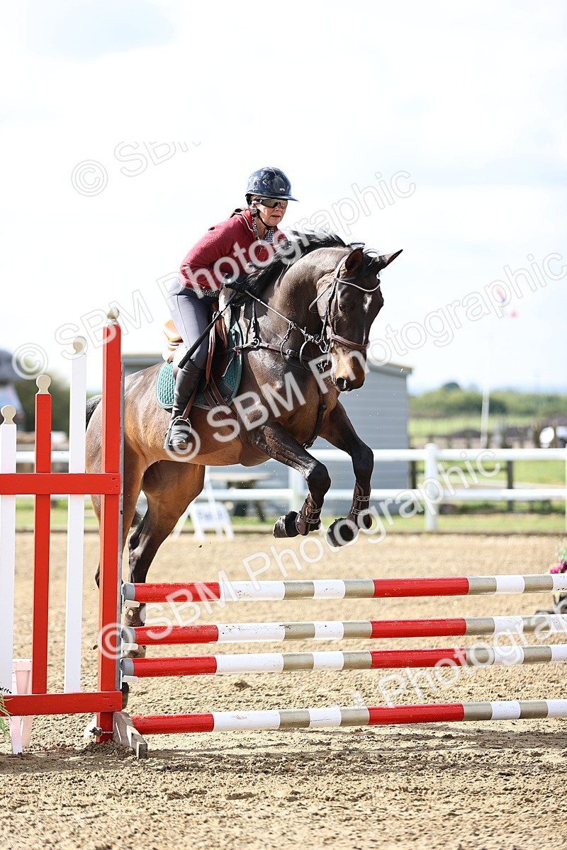 SBM_001672 - Class 8 - Clear Round
