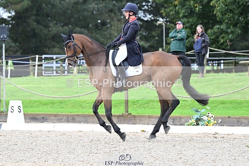 231019-105310-01672 - 034-COOLEY.PARK.MUZE-Gemma.Stevens-DR