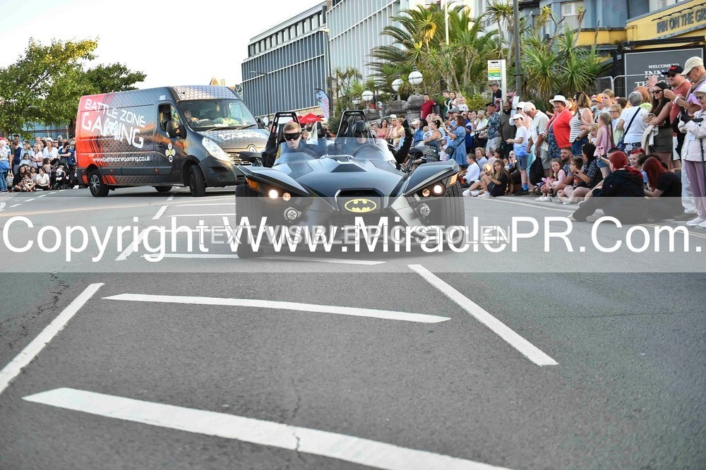 SH4_3938 - Carnival Procession.