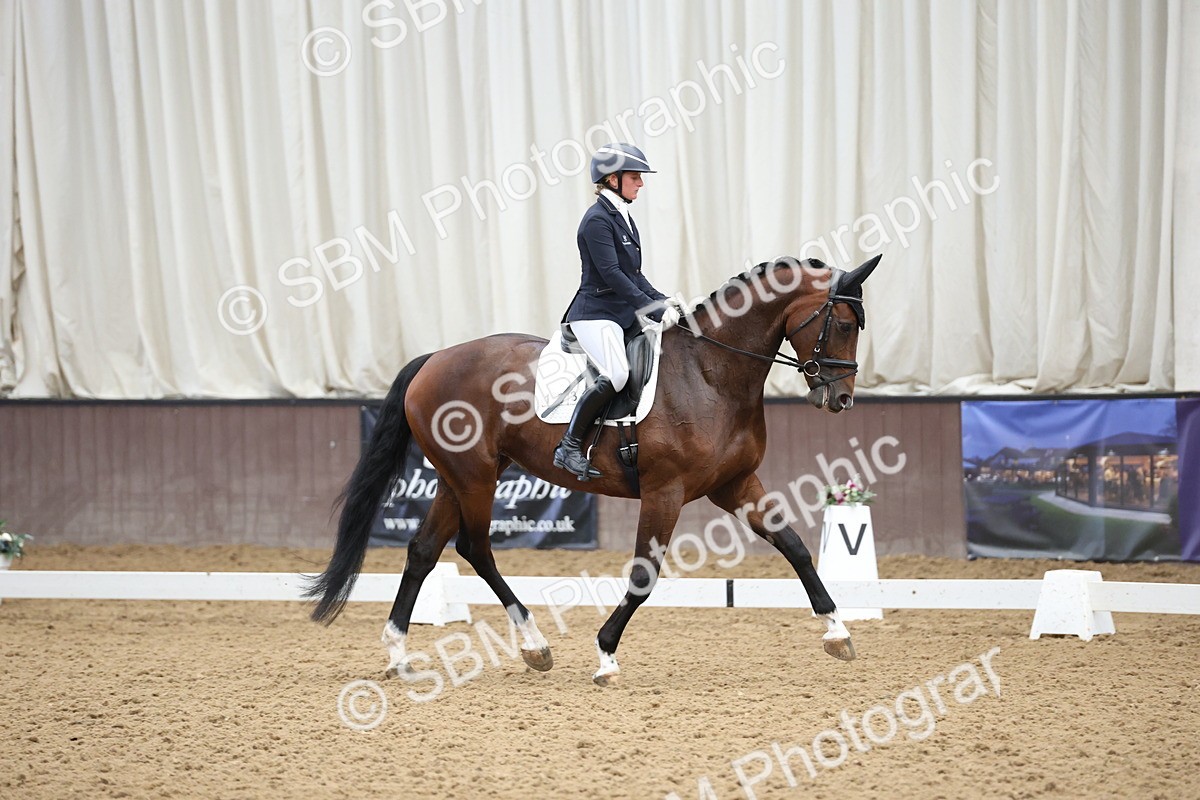 SBM_003990 - Class 8 - Advanced Medium 6 Silver