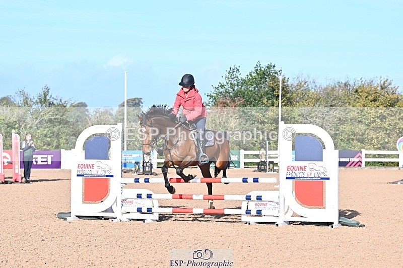 261014-100931-00016 - Clear Round & Cls 02 Brit Nov & 90cm Open