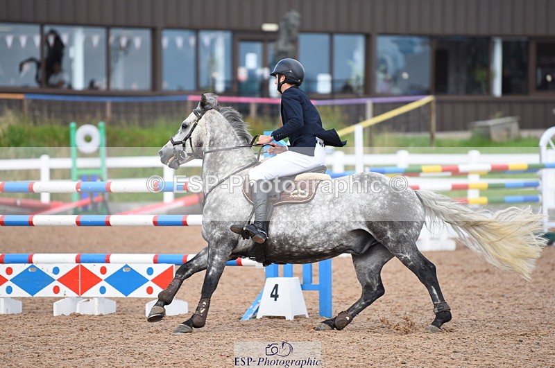 230715A-151332-01682 - Cls 7 1.15m Members Cup