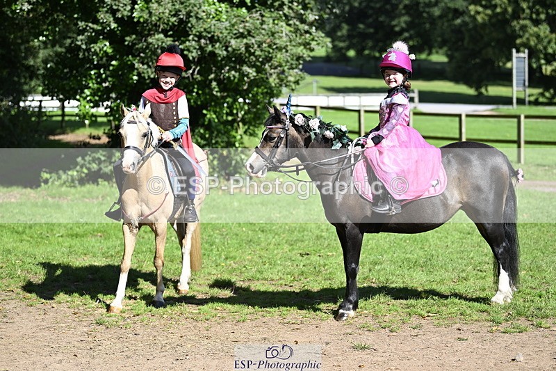 240728B-094530-00120 - Sunday Stable Shots and Fancy Dress