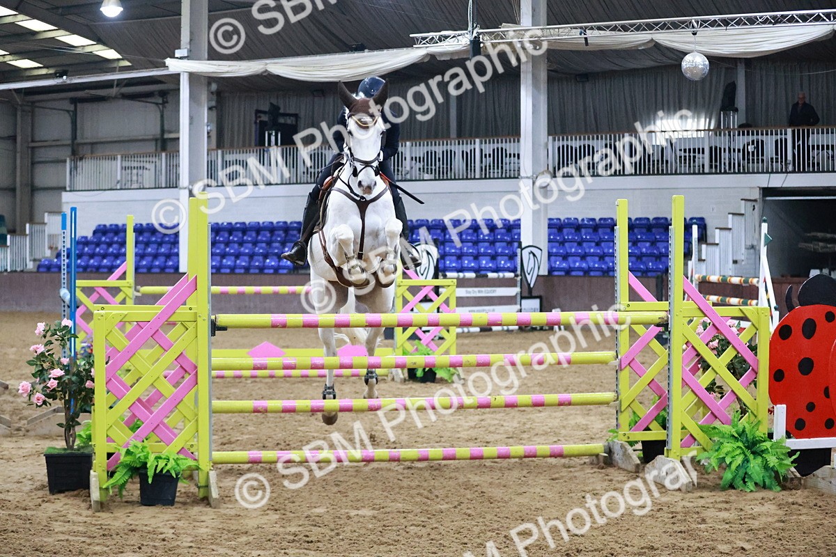 SBM_001533 - Class 5 - Senior Foxhunter - 1.20m