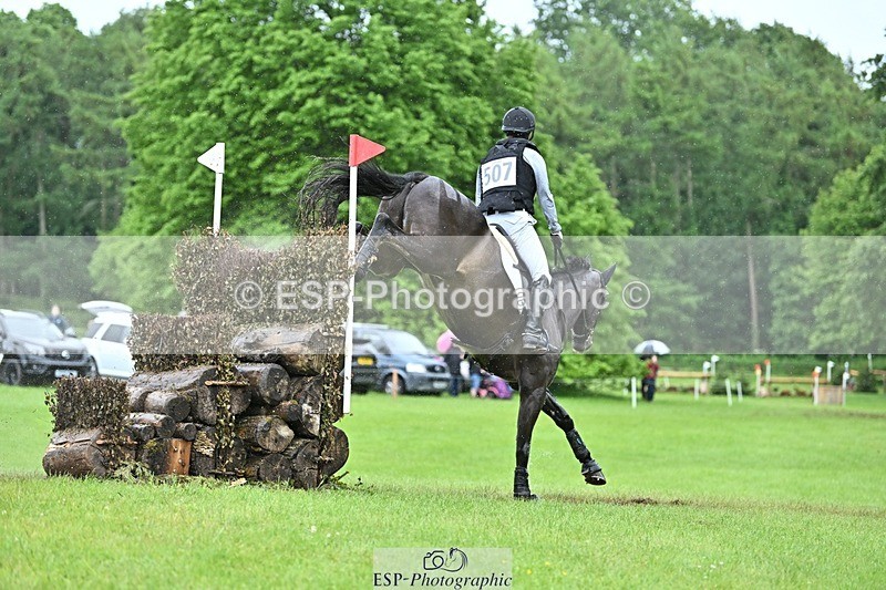 240526-143454-24087 - 507-DASSETT_ROCK_STAR-Tom_D_Crisp