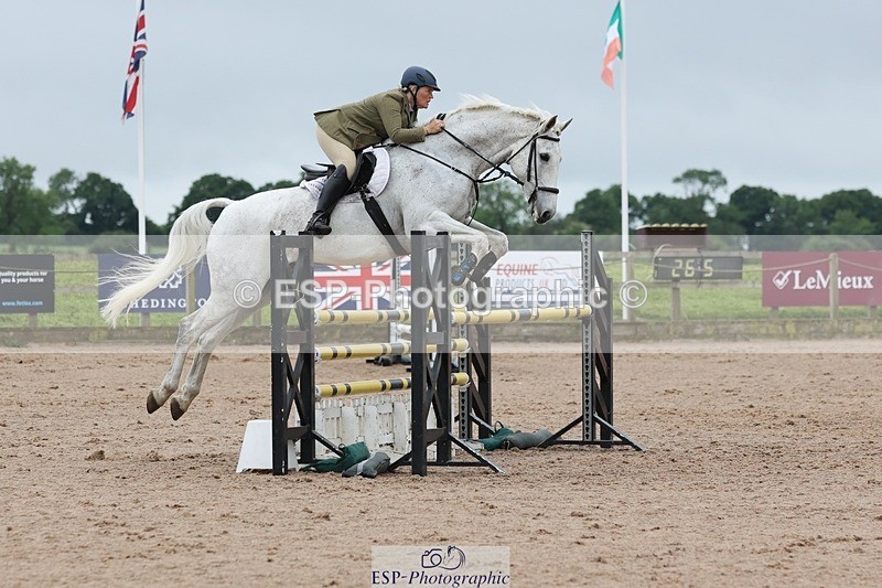 250524-094443-03926 - Cls 13  A&B 1.05m & 1.10m open