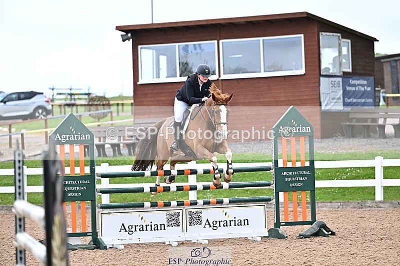260520-141212-00762 - Cls 6 Foxhunter and 1.20m Open
