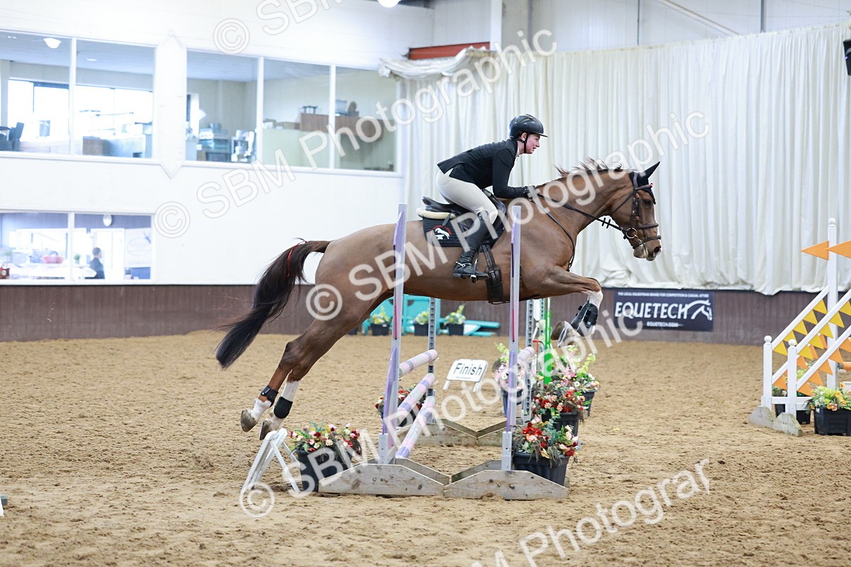 SBM_002988 - Class 9 - Equissage Pulse Senior BritiNovice/ 90cm Open