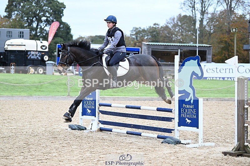 241116-104317-00607 - Cls 2 80-85cm Start to 11.30