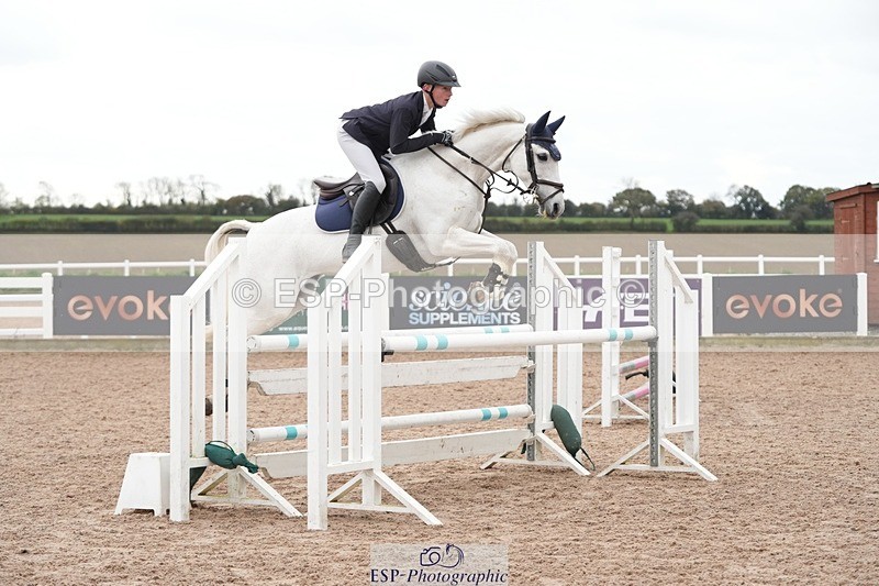 251026-140341-02916 - Cls 9 Pony Fox + 1.10m Open