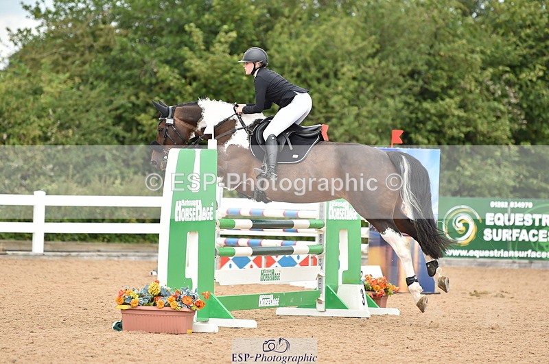 230720A-121100-02476 - Cls 13, 1 Star Bronze 1.10m