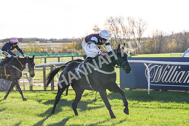 211125-Race 1-I See The Sea-6726 - Race 1