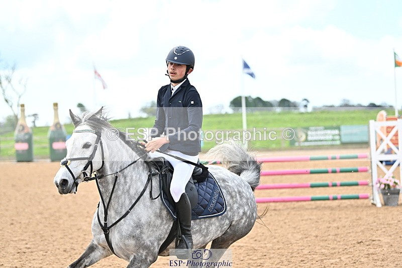 240504A-112345-01185 - Cls 3 Pony Discovery & 90cm Open