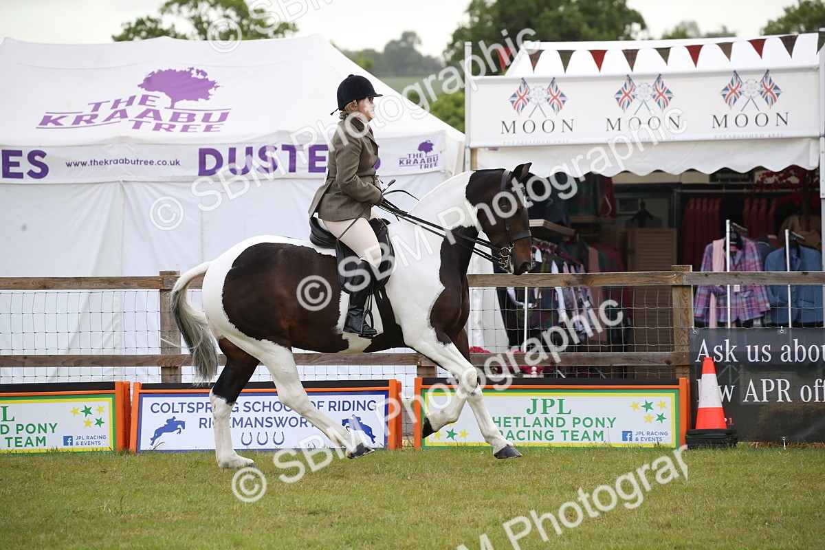 SBM_11064 - Class 92-93 - LIHS BSHA Rising Star Cobs