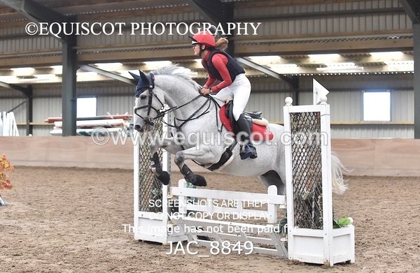 JAC_8849 - CLASS 3 ARENA EVENTING BE 70