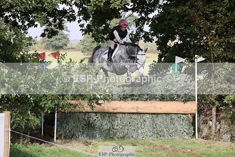 231020-105419-06271 - 028-BOLEYBAWN.COOLEY.LADY-Claire.Fielding-XC