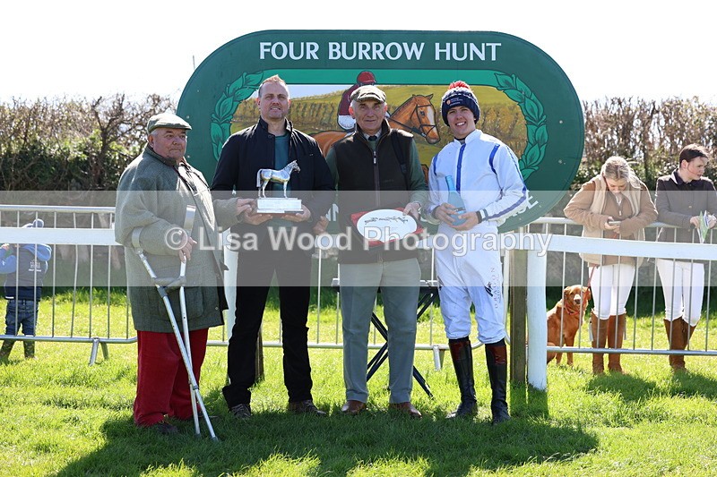 3E7A4952 - Race 1 Hunt Members
