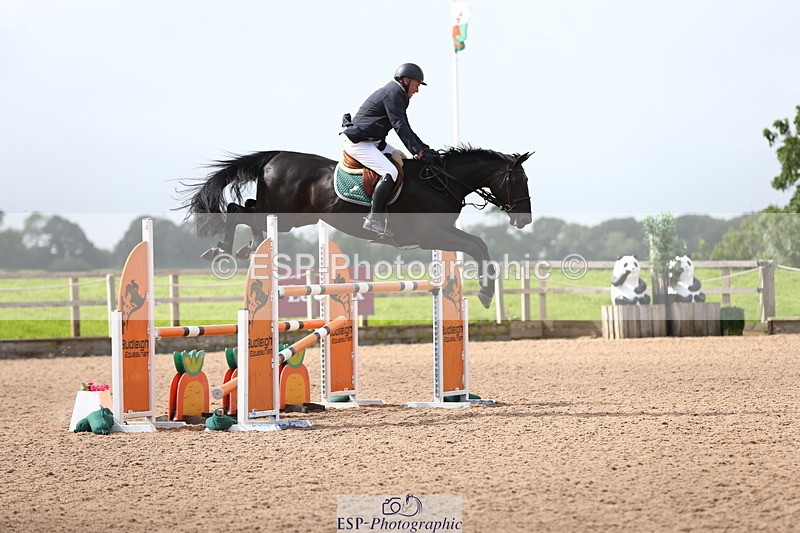 230812A-121149-08657 - Cls 32 Foxhunter