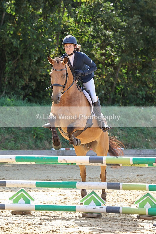 3E7A0867 - Class 4: Senior British Novice/90cm open