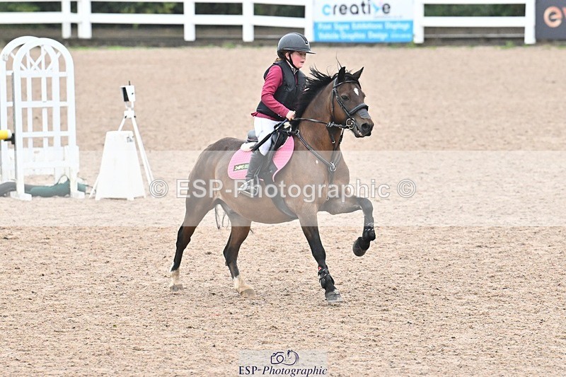 250920-142747-01702 - Cls 32 Stepping Stones