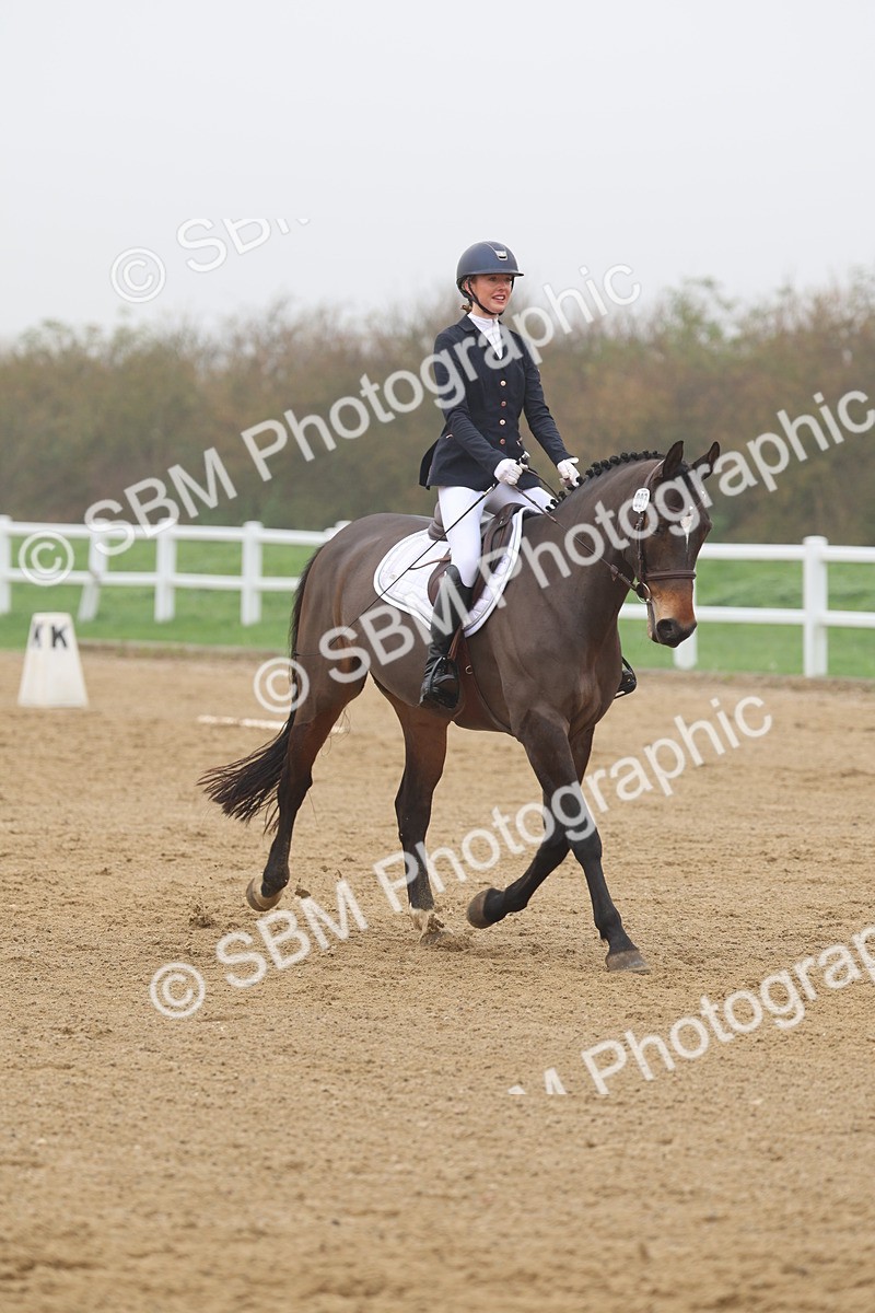 SBM_002017 - Class 5 - Novice 27