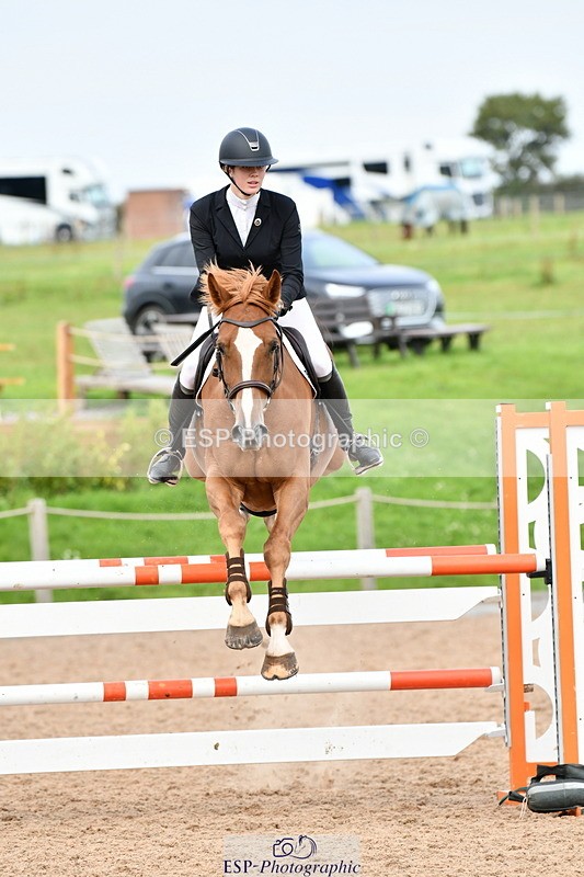 240915A-165321-11134 - Cls 30 Snr Foxhunter