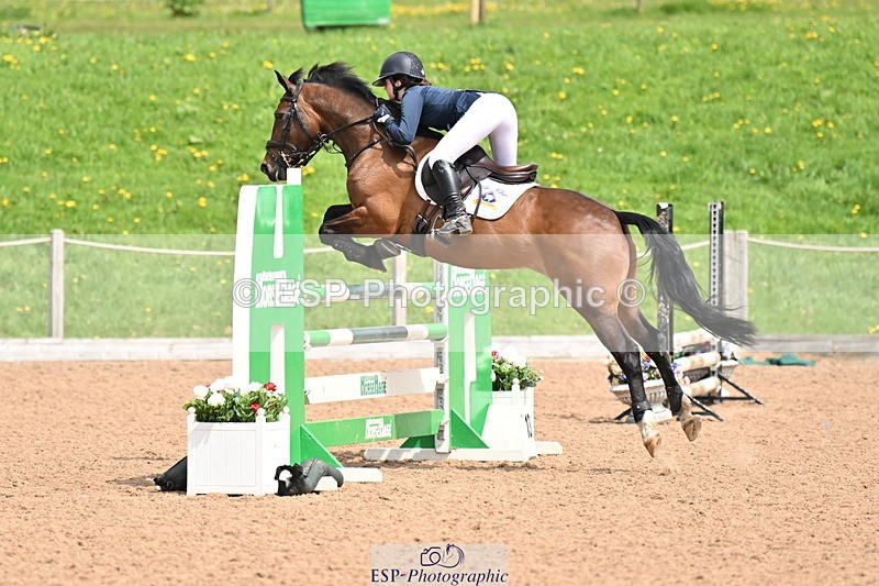 240506A-124205-08769 - Cls 5 Pony Foxhunter & 1.10m Open