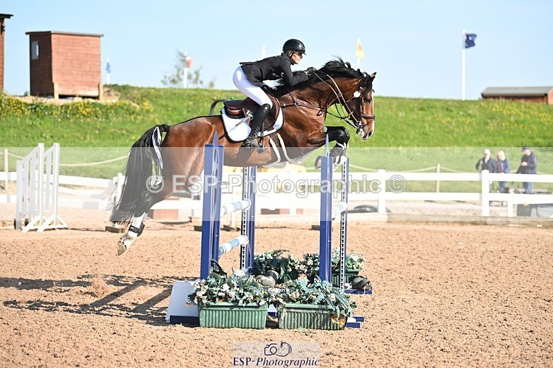 250510-171647-12308 - Cls 25 Snr Newcomers