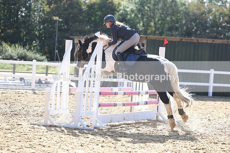 3E7A5308 - Class 9: 80cm Senior