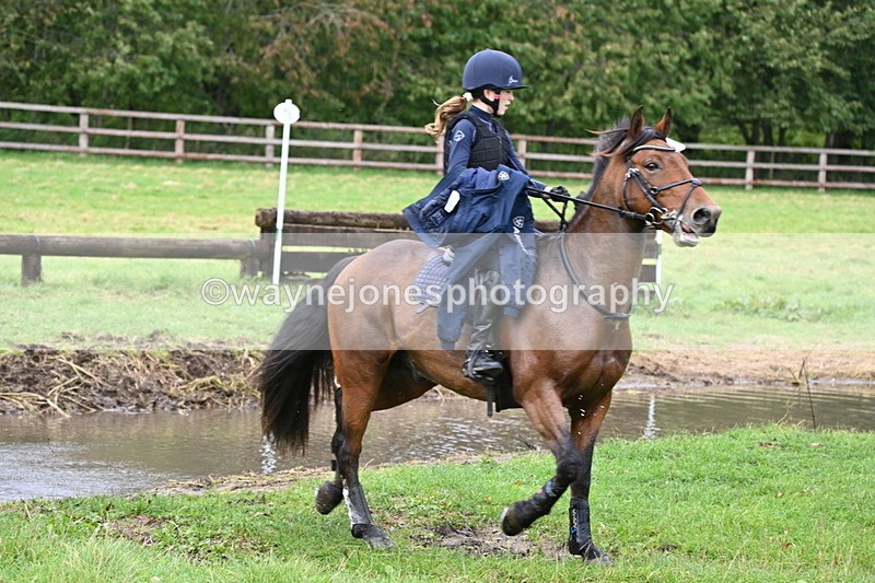 WJ6_4414 - Time at Photographer 11:57 to 12:14