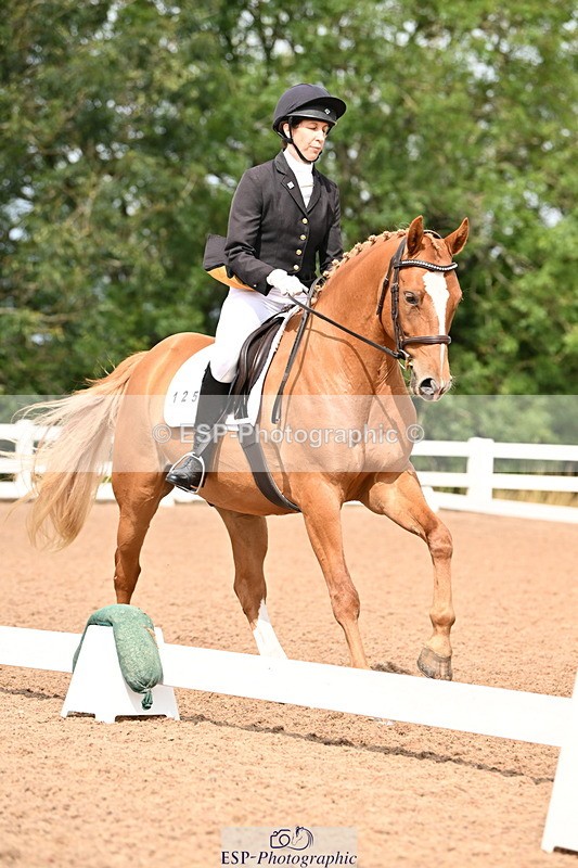 240817A-112553-07389 - 125-Tamsin.OConnor-Riversides.Caballero