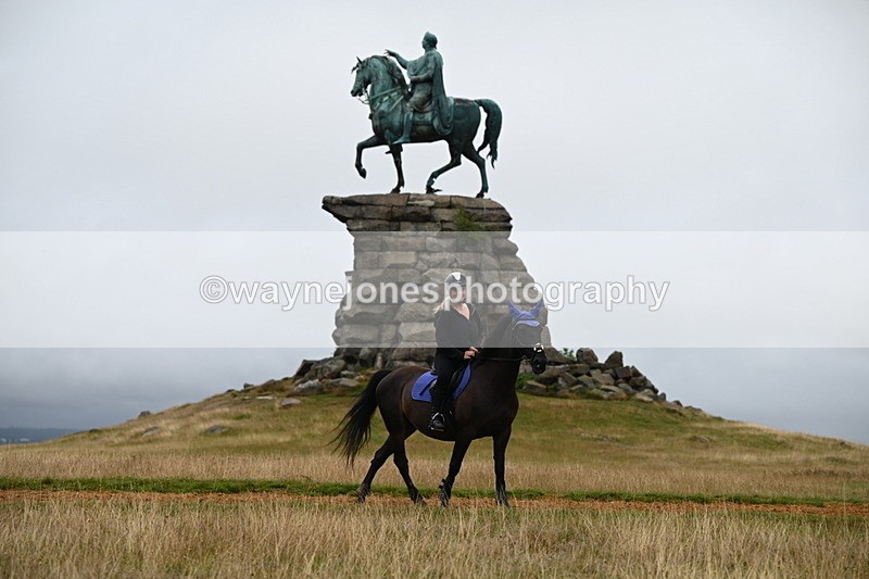 DSC_2202 - Time at Statue 12:13 to 12:32