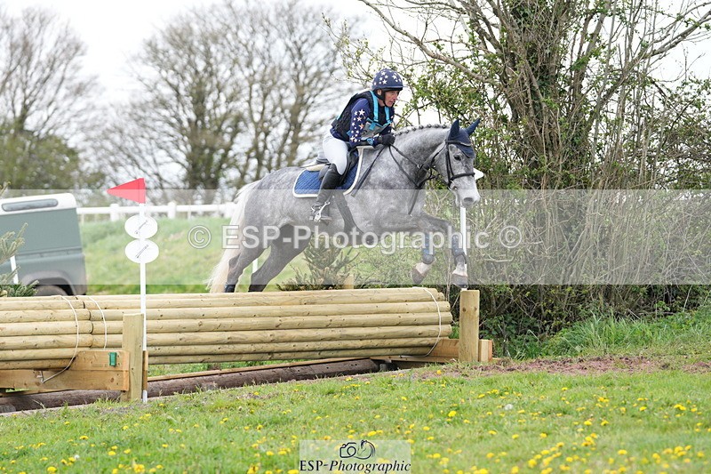 250419-160014-13050 - 664-Leigh.Smallacombe-CRUISING.CARRA