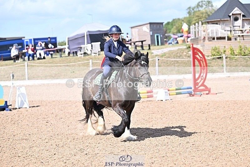 250826-145220-00042 - Clear Round and 60cm