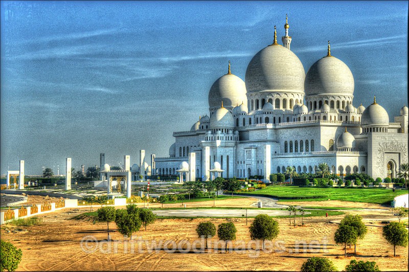 UAR Abu Dhabi Sheikh Zayed  Grand Mosque HDR reduced - High Dynamic Range pictures