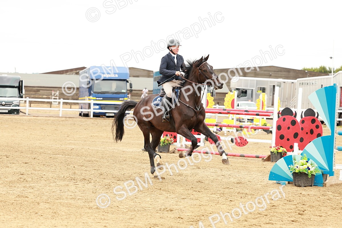 SBM_016786 - Class 20 - Senior Newcomers - 1.10m