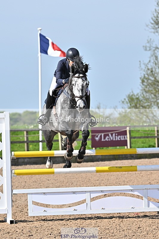 240509A-094343-00643 - Cls 8 Foxhunter