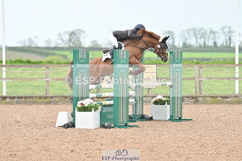 240505A-134238-05709 - Cls 5 Pony Foxhunter & 1.10m Open