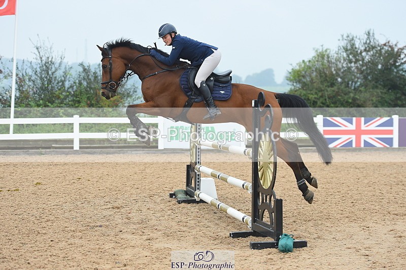 230916A-142338-04532 - Cls 24 1.05m Amateur Qualifier