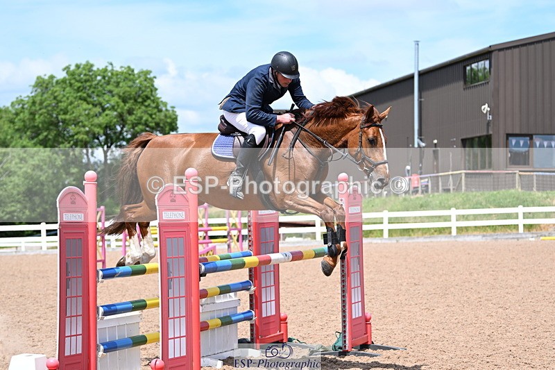 240619A-141830-00531 - Cls 4 Snr Newcomers and 1.10m Open