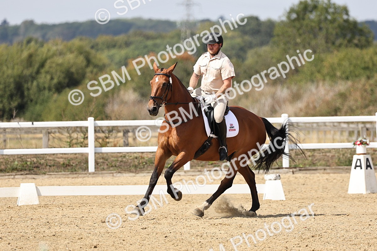 SBM_018748 - Class 16 - Novice 5 - 12.08-13.11