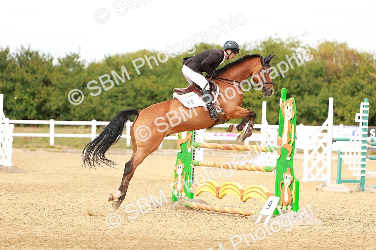 SBM_006890 - Class 4 - Senior British Newcomers - 1.10m