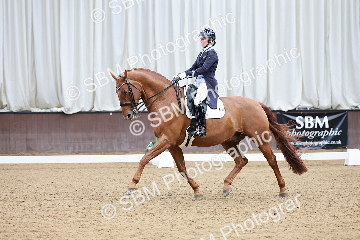 SBM_015647 - Class 5 - FEI INT II - 15.48-17.00