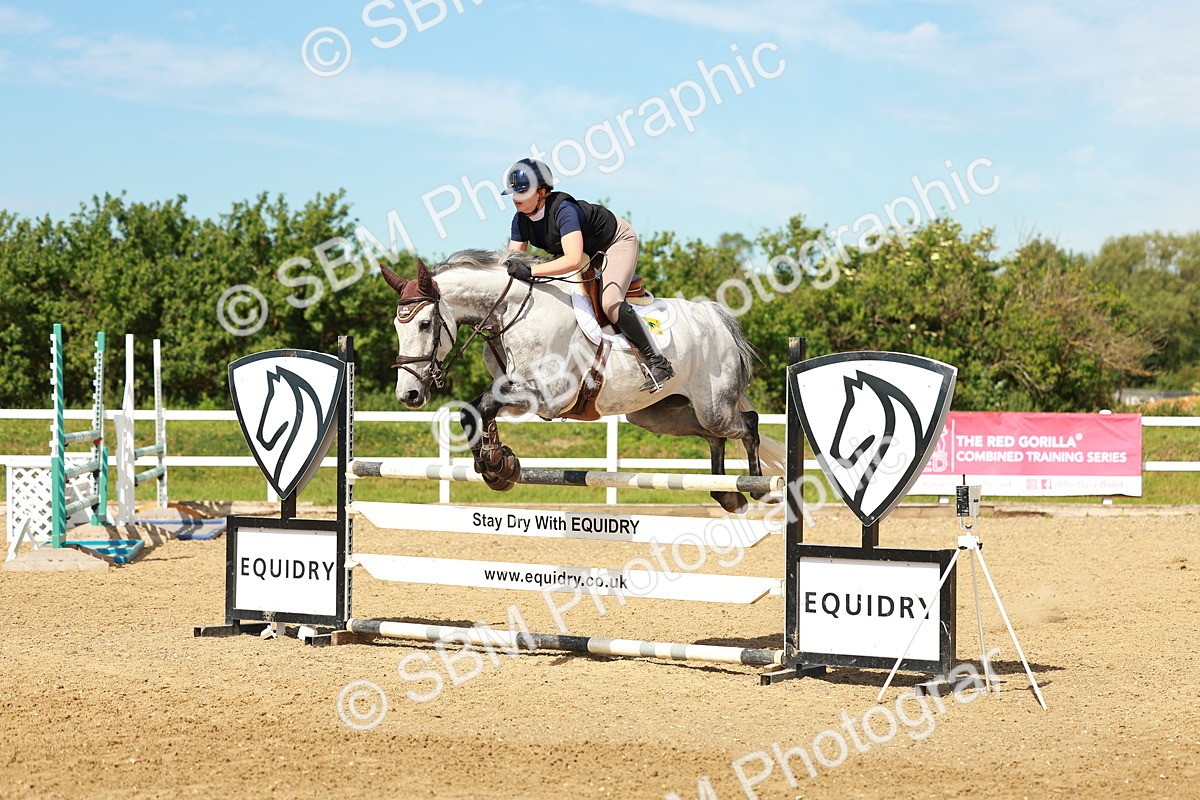 SBM_002597 - Class 4 - Senior Newcomers - 1.10m