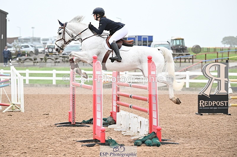 241102A-124925-04647 - SAT Cls 15 Foxhunter and 1.20m Open