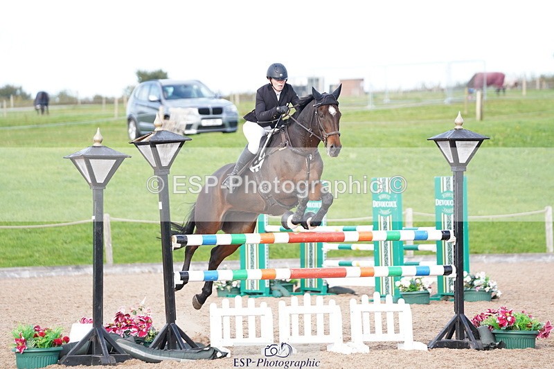 241005A-160518-05151 - SAT Cls 12 Snr Fox & 1.20m Open