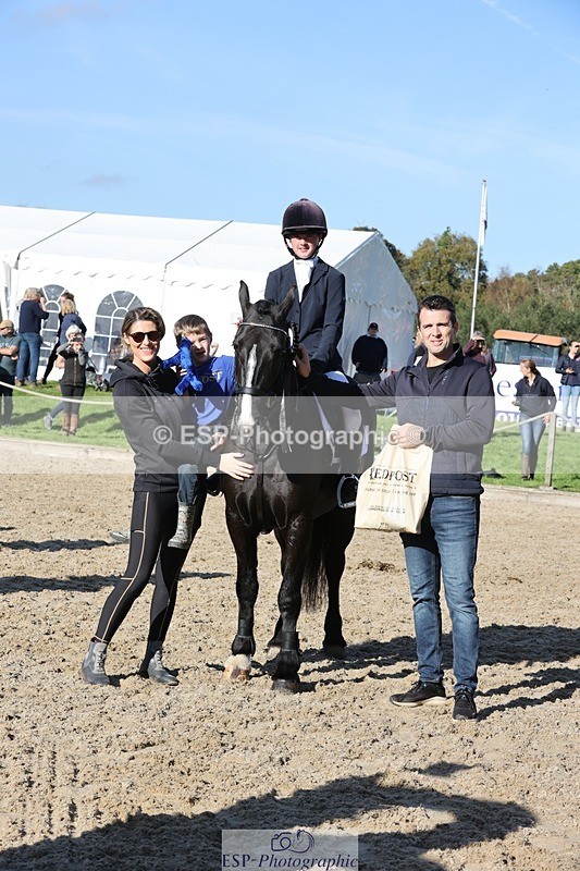 241027-130017-17475 - Presentations - BE90 3DE