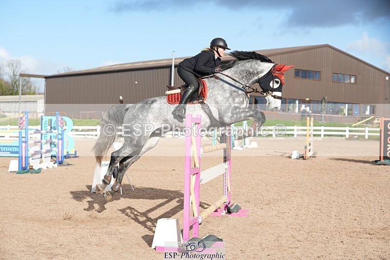 251108-132958-02734 - Cls 13 Foxhunter and 1.20m Open