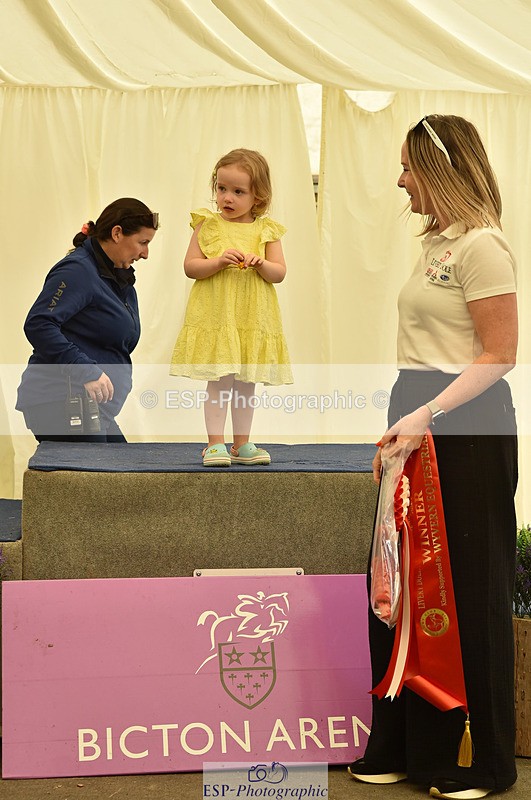 240825X-000032-33065 - PC 70